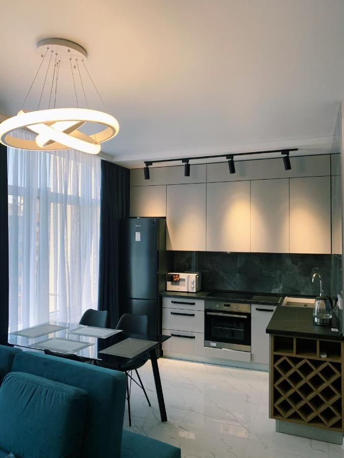 Sunny Apartment 5 Odessa Exterior foto